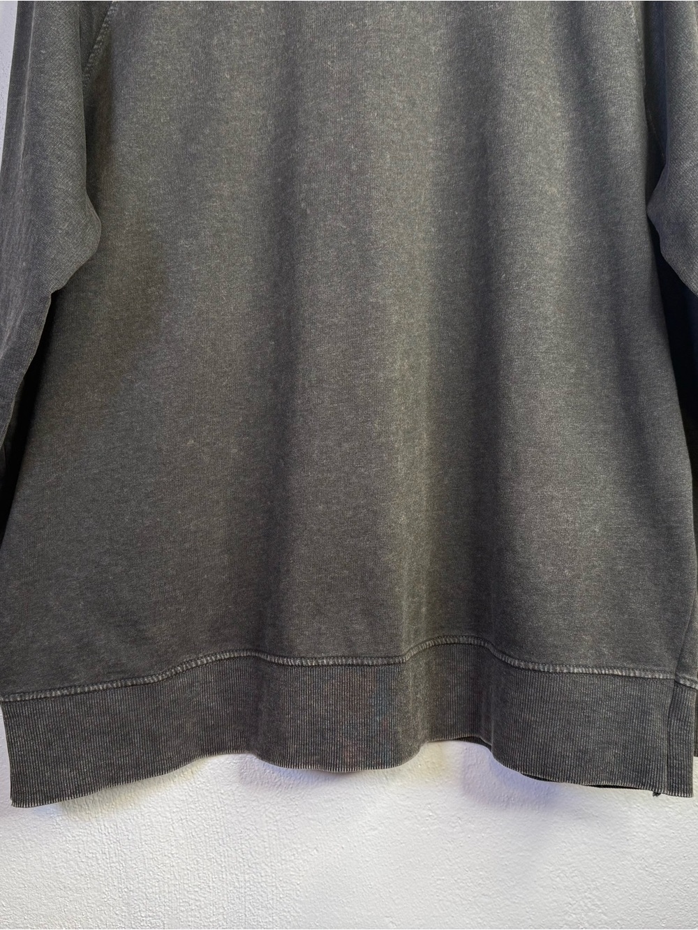 Maurices Stud Embellished Charcoal Gray Crew Neck Pullover Sweatshirt Size XL - Picture 5 of 15